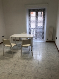 AFFITASI STANZE PER USO PROFESSIONALE
