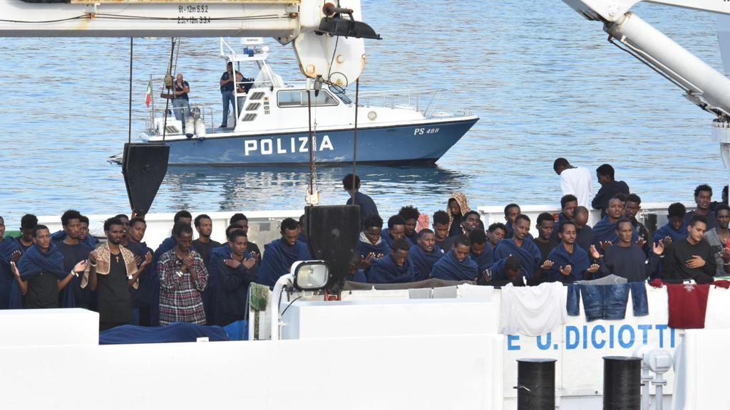 Nave Diciotti: il diritto fondamentale di ognuno è la tutela della dignità umana